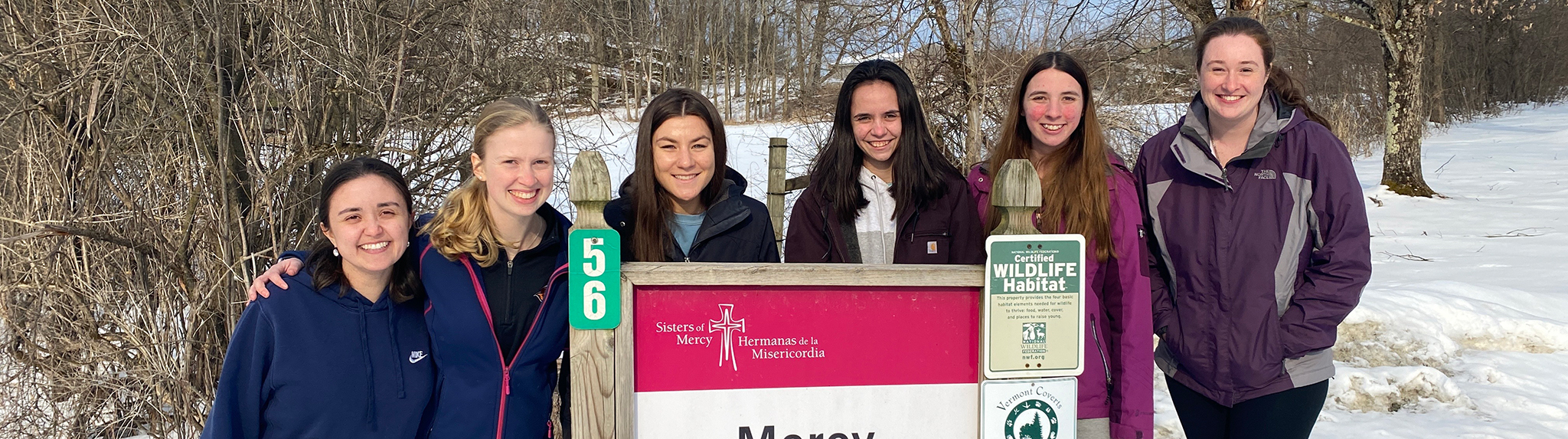 SJC students volunteer at Mercy Farm in Vermont during spring break March 2022.
