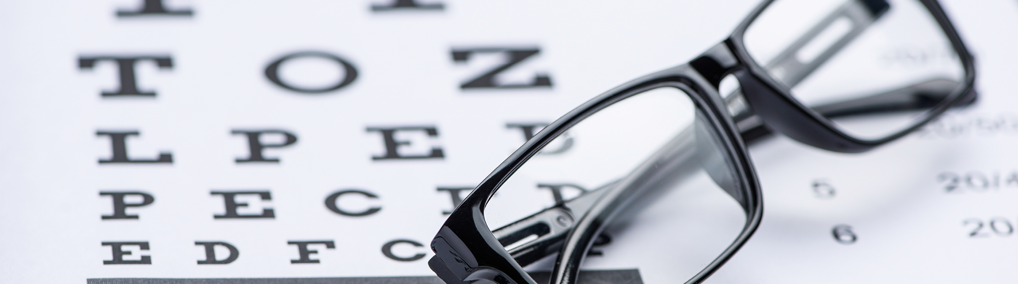 eye chart and eyeglasses